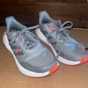 Adidas sneakers, dark gray with neon orange and white. Men’s six women’s 7.5 EUC